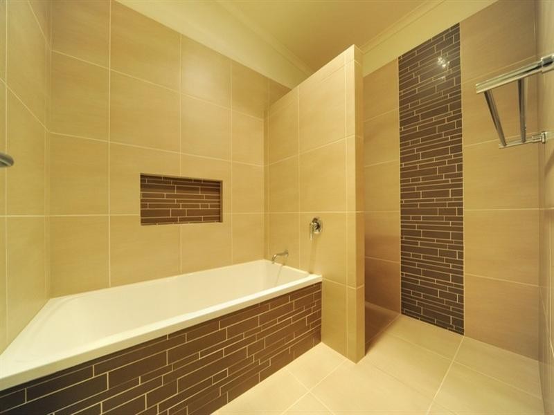 44 Eshelby Drive, Cannonvale QLD 4802