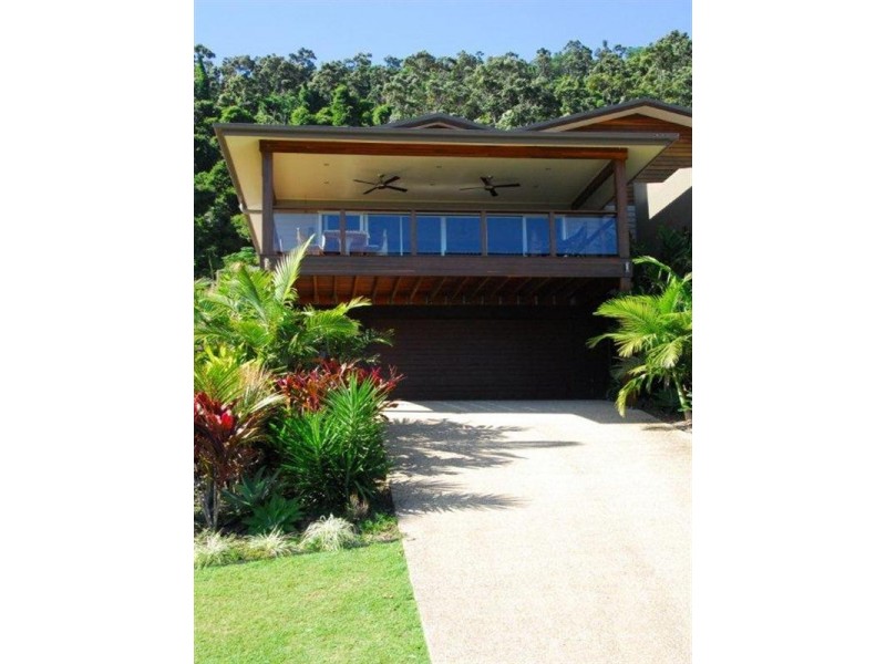 44 Eshelby Drive, Cannonvale QLD 4802