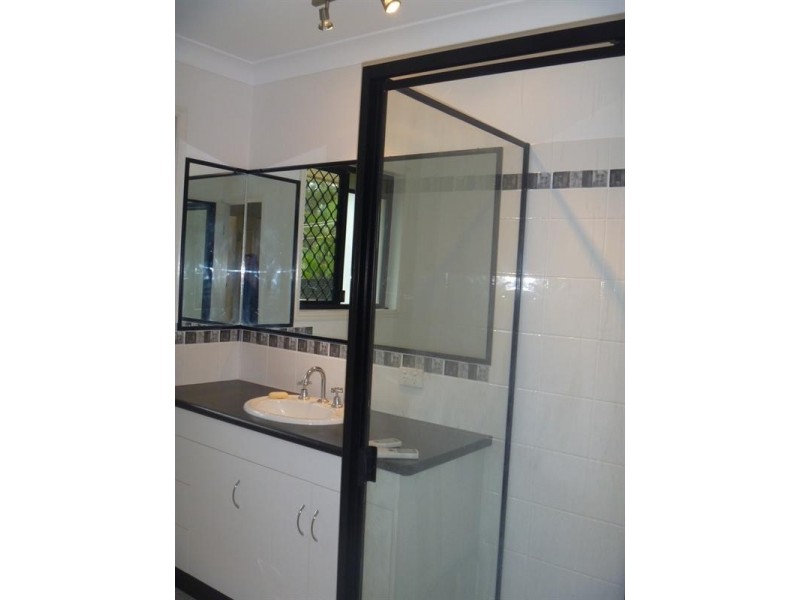 1 Sentry Court, Jubilee Pocket QLD 4802