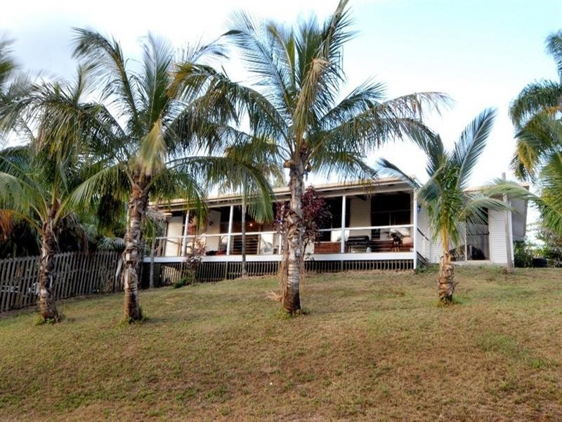 56 Country Road, Cannonvale QLD 4802