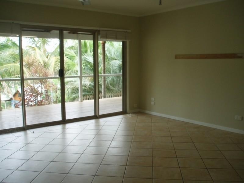 56 Country Road, Cannonvale QLD 4802