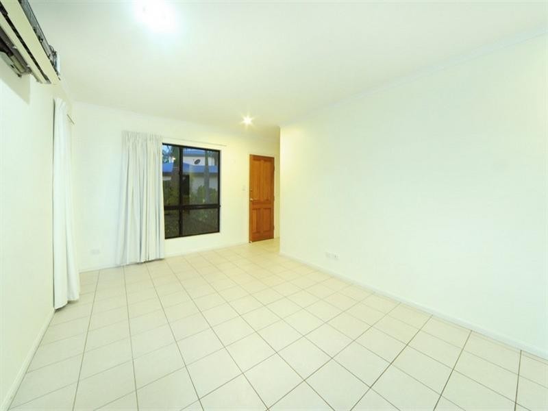 6/16 Beach Road, Cannonvale QLD 4802