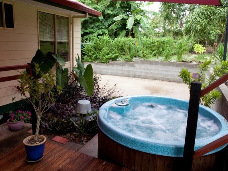 19 Ohanlon Road, Mount Julian QLD 4800