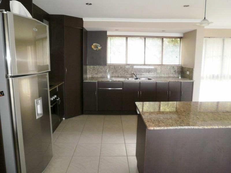 35/2 Eshelby Drive, Cannonvale QLD 4802