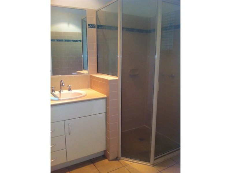 4/8 Golden Orchid Drive, Airlie Beach QLD 4802