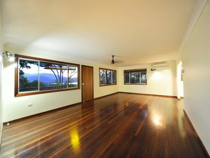 19 Warruga Street, Cannonvale QLD 4802