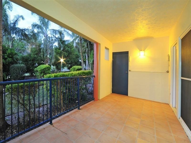 15/24 Island Drive, Cannonvale QLD 4802