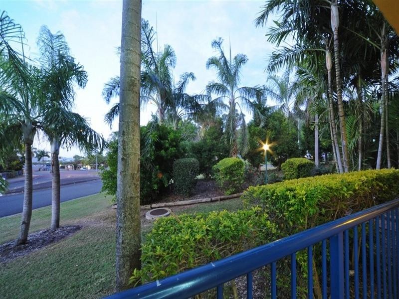 15/24 Island Drive, Cannonvale QLD 4802