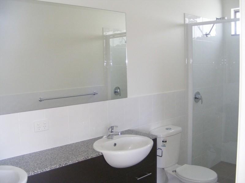 44 Deloraine Avenue, Cannonvale QLD 4802