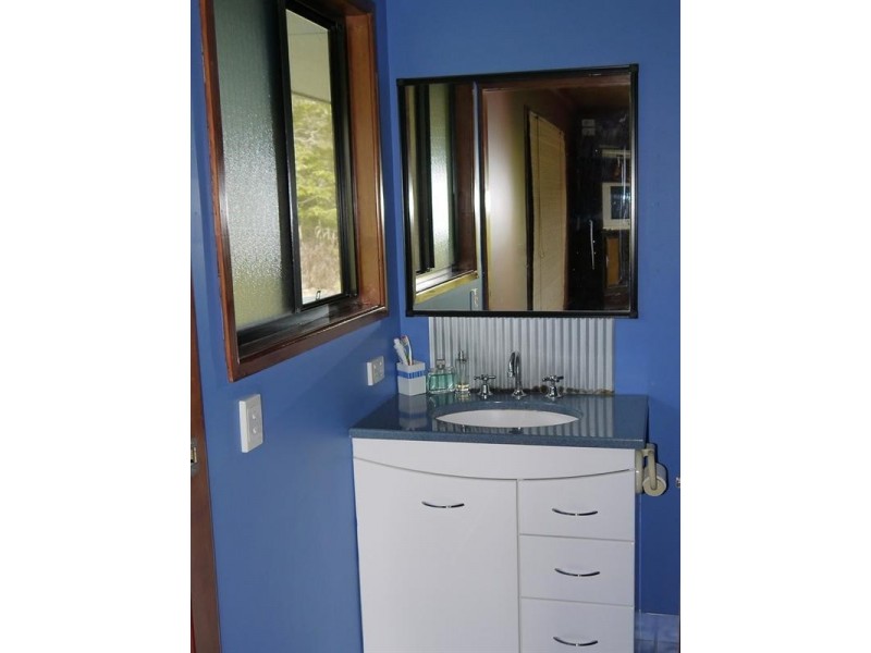 4 Leeder Road, Conway QLD 4800