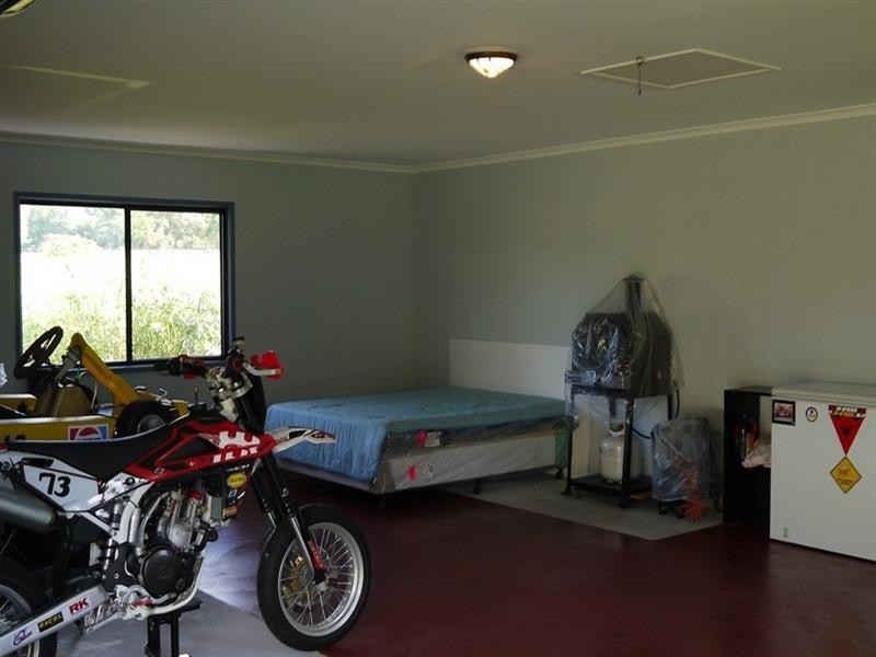 4 Leeder Road, Conway QLD 4800