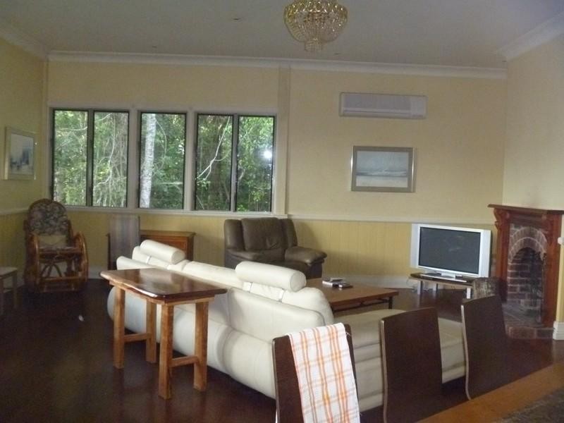 172 Staniland Drive, Strathdickie QLD 4800