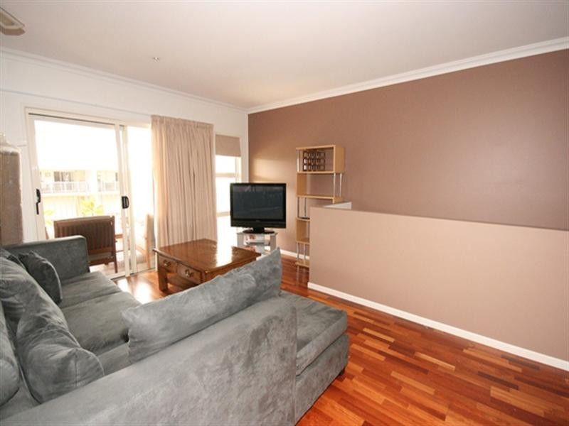 13/21 Shute Harbour Road, Cannonvale QLD 4802