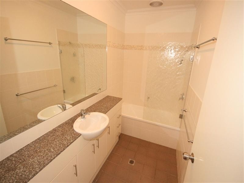 13/21 Shute Harbour Road, Cannonvale QLD 4802