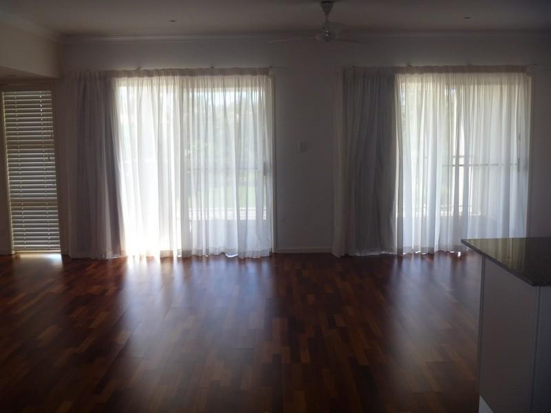 7/21 Shute Harbour Road, Cannonvale QLD 4802