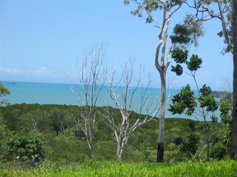 1 Alice Court, Cannonvale QLD 4802