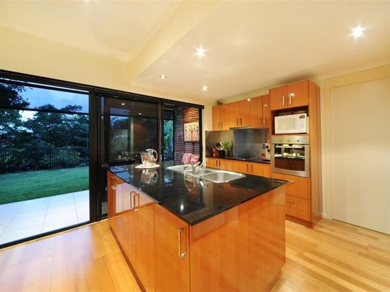 103/25 Abell Road, Cannonvale QLD 4802