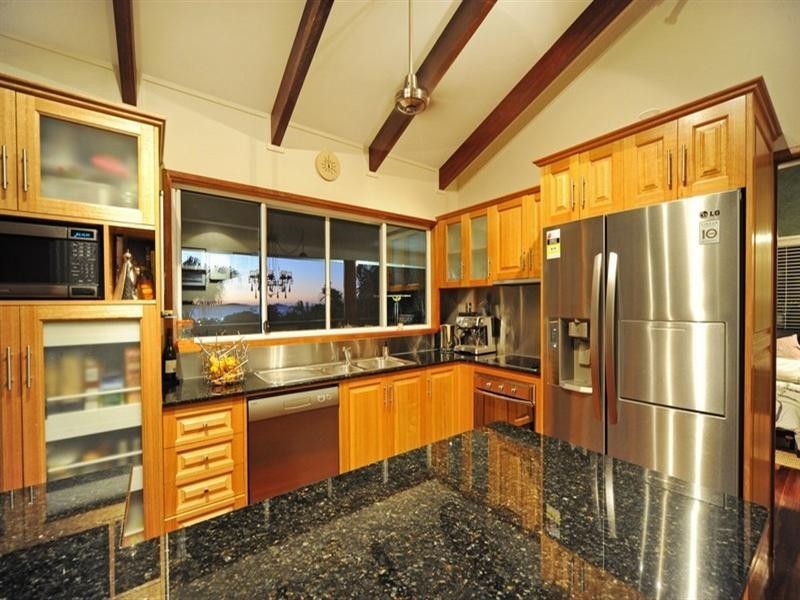 35 Jones Road, Cannonvale QLD 4802