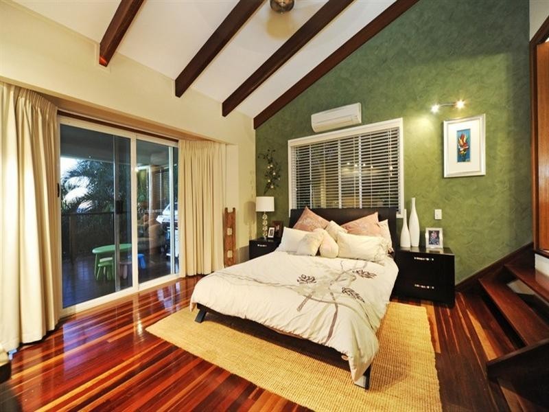 35 Jones Road, Cannonvale QLD 4802