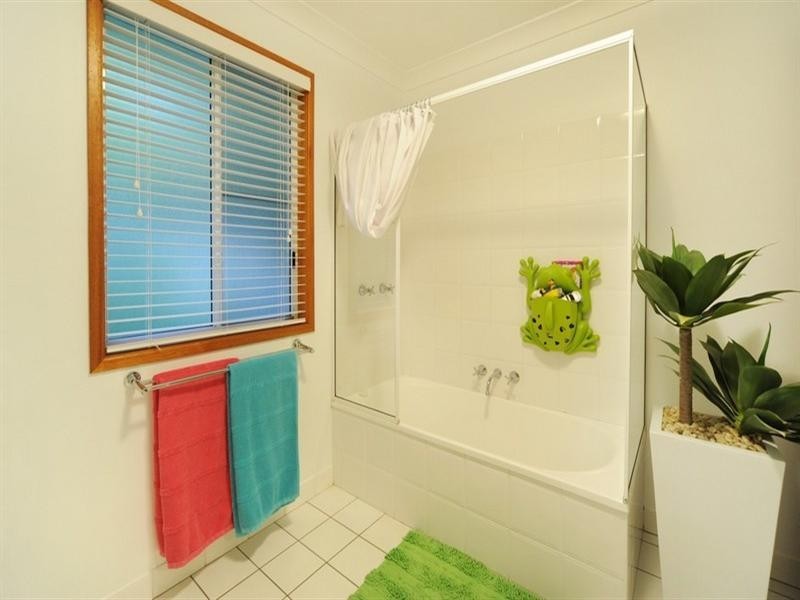 35 Jones Road, Cannonvale QLD 4802