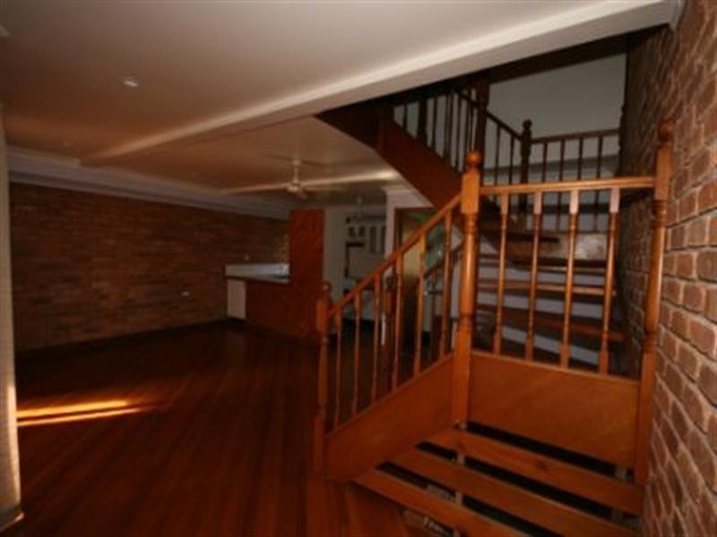 5/3 Beach Road, Cannonvale QLD 4802