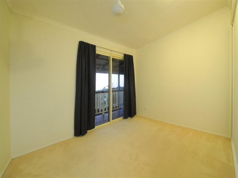 8 Hamilton Avenue, Cannonvale QLD 4802