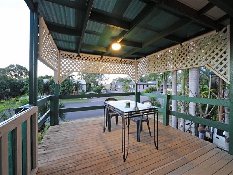 4 Schnapper Street, Cannonvale QLD 4802