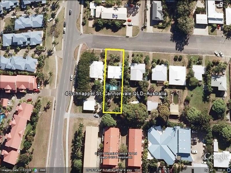 4 Schnapper Street, Cannonvale QLD 4802