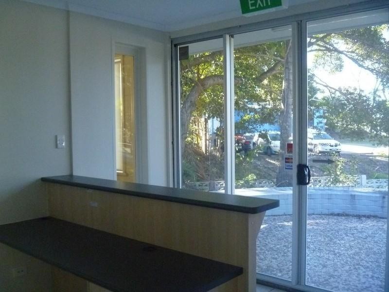 2 Waterson Way, Airlie Beach QLD 4802