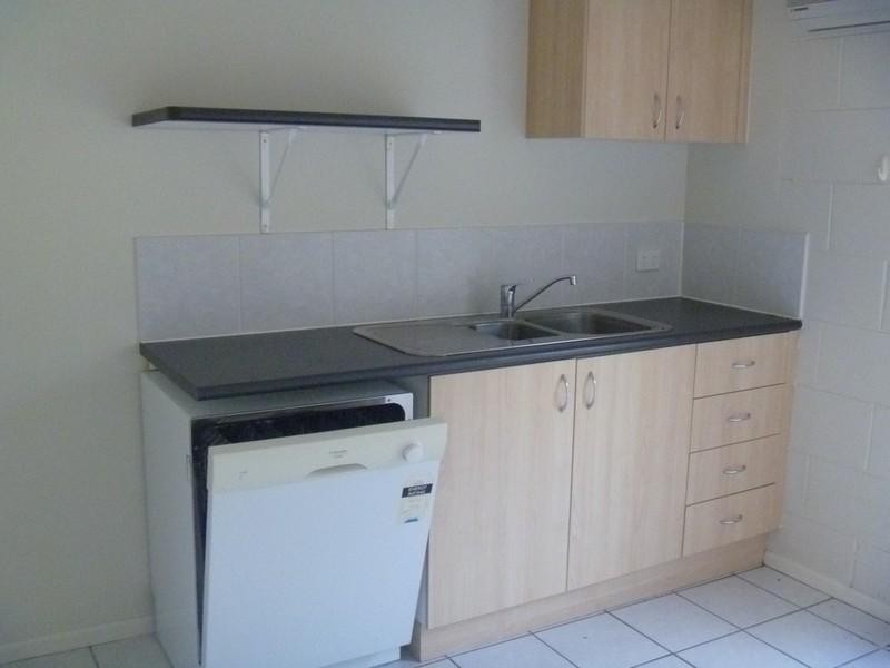 2 Waterson Way, Airlie Beach QLD 4802
