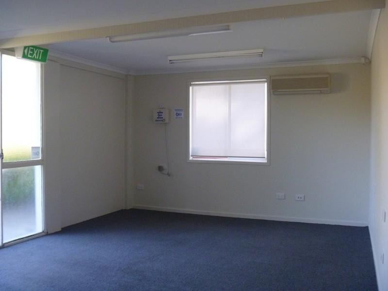 2 Waterson Way, Airlie Beach QLD 4802