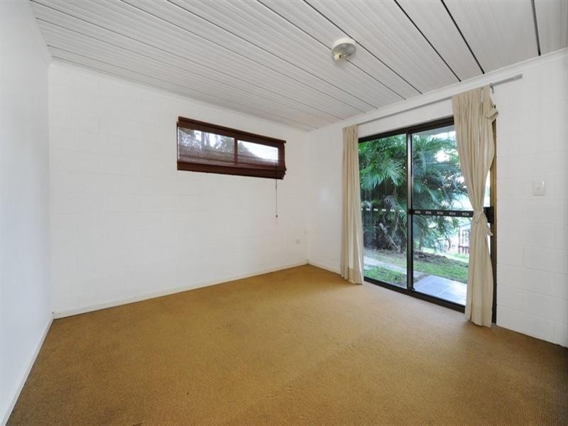 9 Stewart Drive, Cannonvale QLD 4802