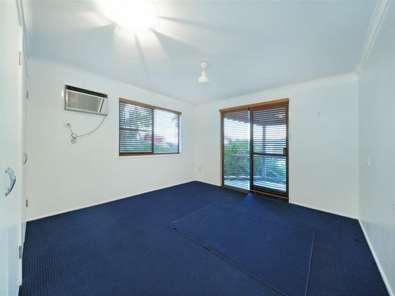 9 Stewart Drive, Cannonvale QLD 4802