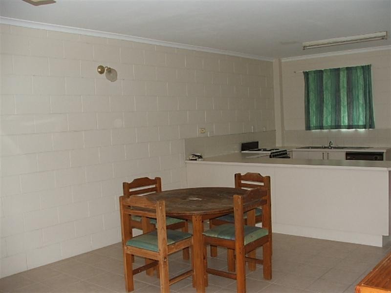 10/14 Island Drive, Cannonvale QLD 4802