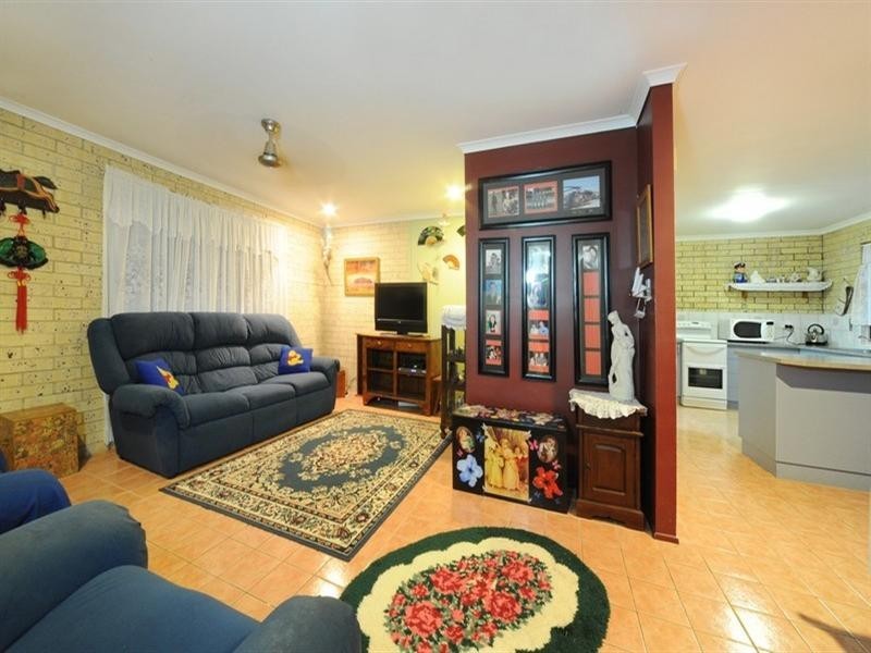 40 South Molle Boulevard, Cannonvale QLD 4802