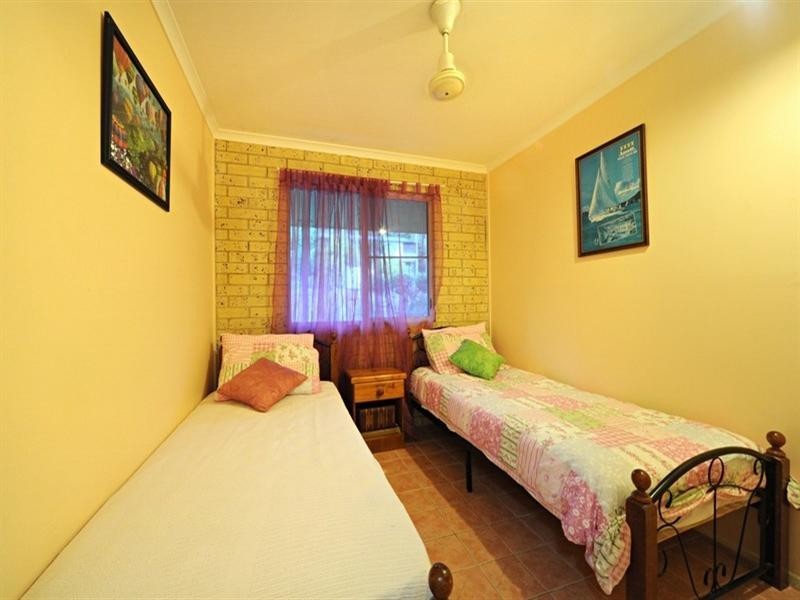 40 South Molle Boulevard, Cannonvale QLD 4802