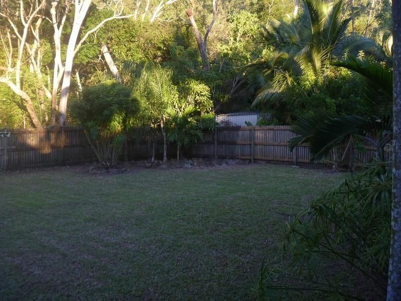 33 Tropic Road, Cannonvale QLD 4802