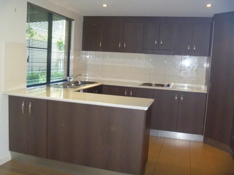 1/3 Schnapper Street, Cannonvale QLD 4802