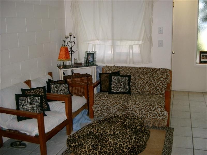 5/9 Salmon Street, Cannonvale QLD 4802