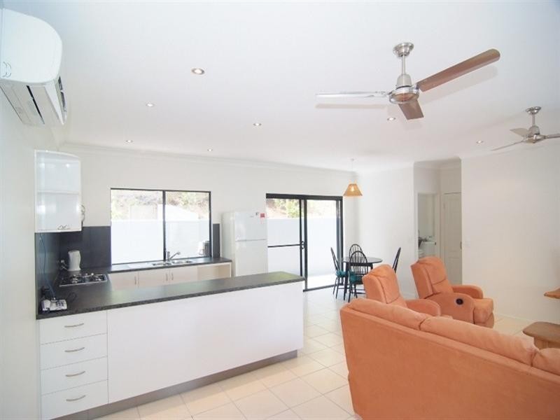 1 & 2/3 Shelter Close, Jubilee Pocket QLD 4802