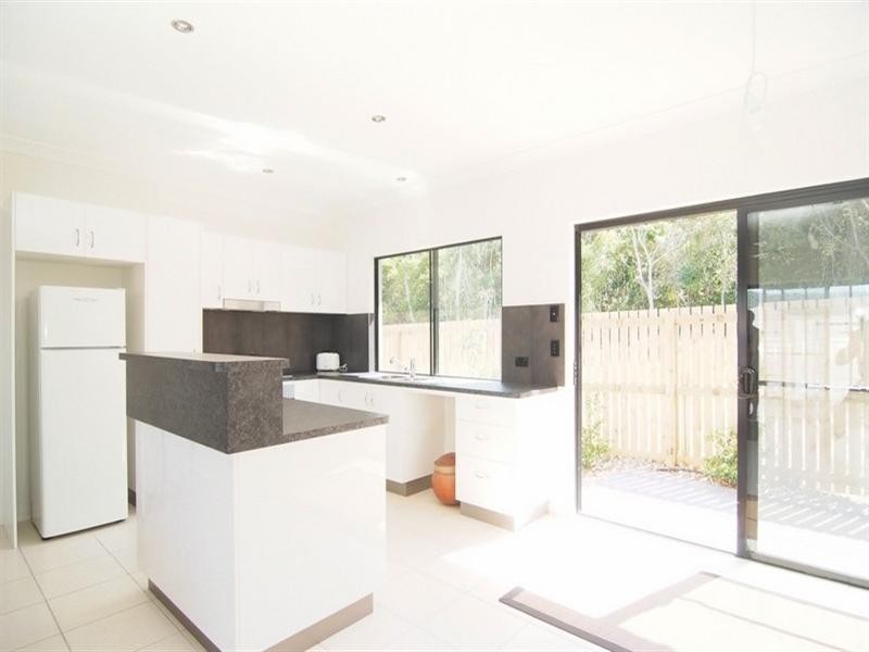 1 & 2/3 Shelter Close, Jubilee Pocket QLD 4802