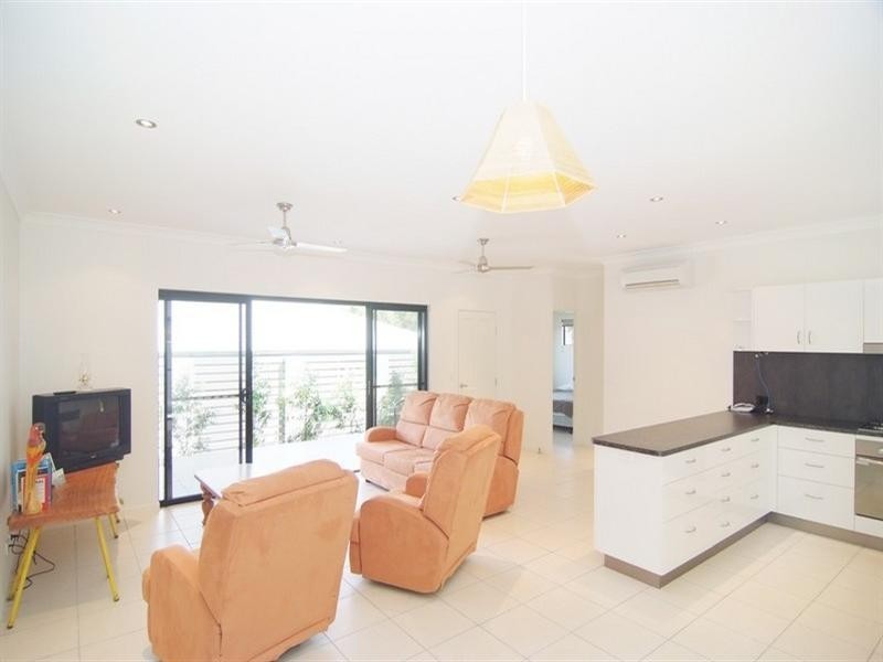 1 & 2/3 Shelter Close, Jubilee Pocket QLD 4802