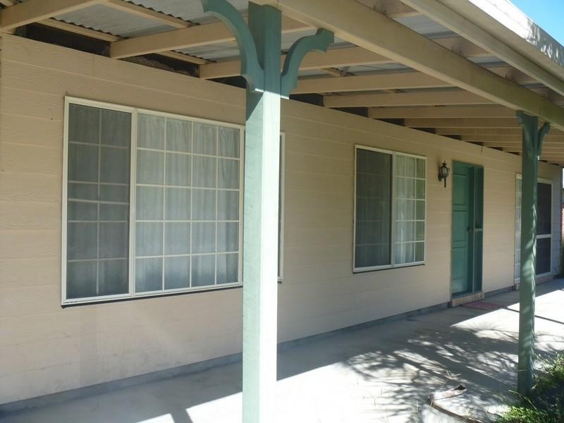 1 Hazelwood Crescent, Cannonvale QLD 4802