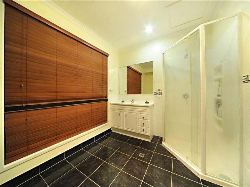 32 Jones Road, Cannonvale QLD 4802