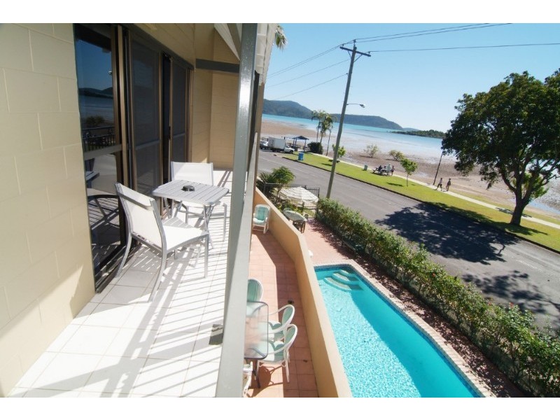 16/48 Coral Esplanade, Cannonvale QLD 4802
