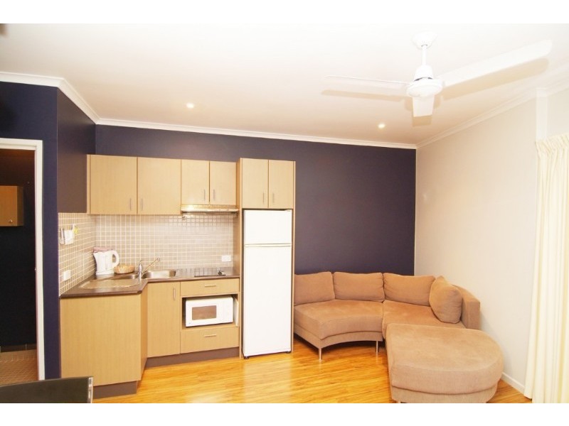 16/48 Coral Esplanade, Cannonvale QLD 4802