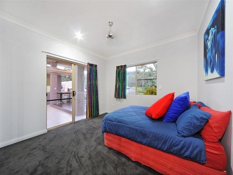 70 Galbraith Park Drive, Cannonvale QLD 4802