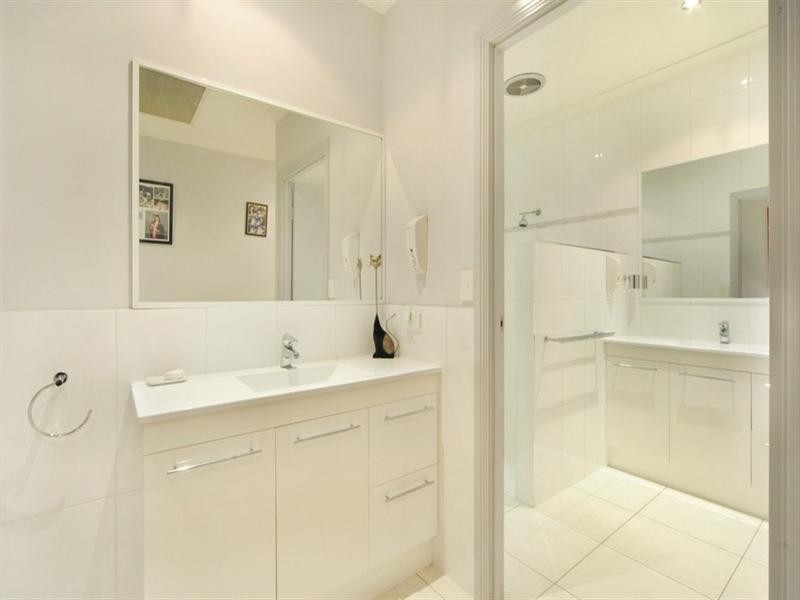 70 Galbraith Park Drive, Cannonvale QLD 4802