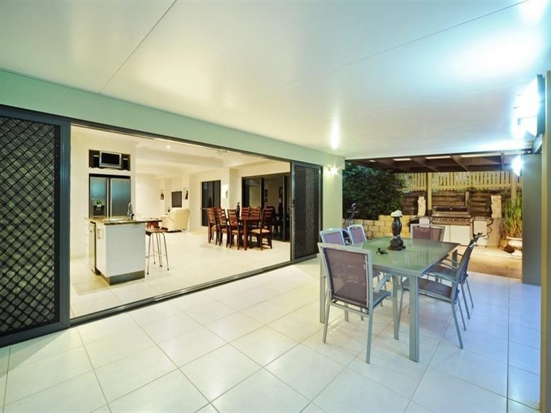 1/5 Olsen Place, Jubilee Pocket QLD 4802