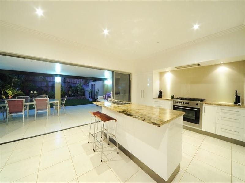 1/5 Olsen Place, Jubilee Pocket QLD 4802